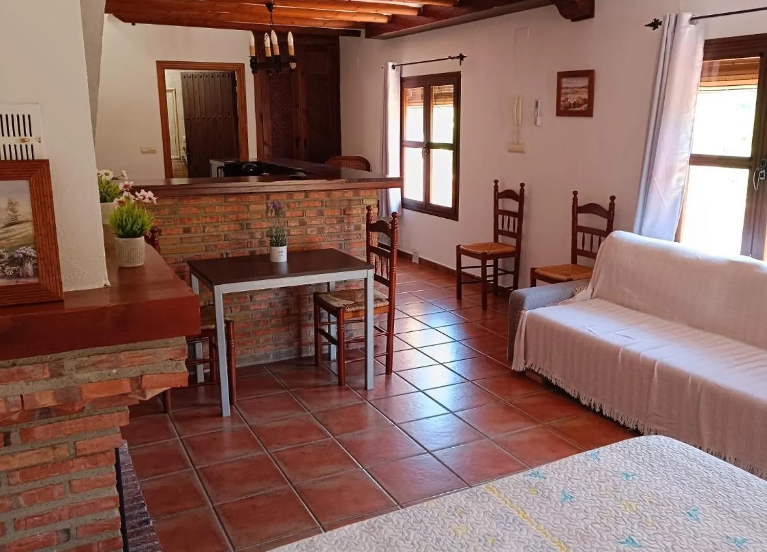 La Despensa Del Valle Restábal Hotel